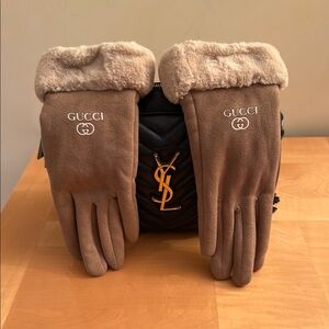 Gucci Brown Fur-Trimmed Gloves
